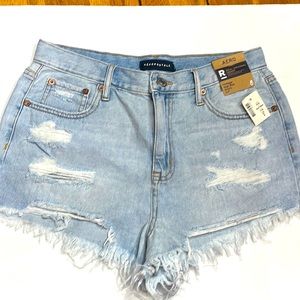 Aero shorts -Distressed look Size 8 NWT